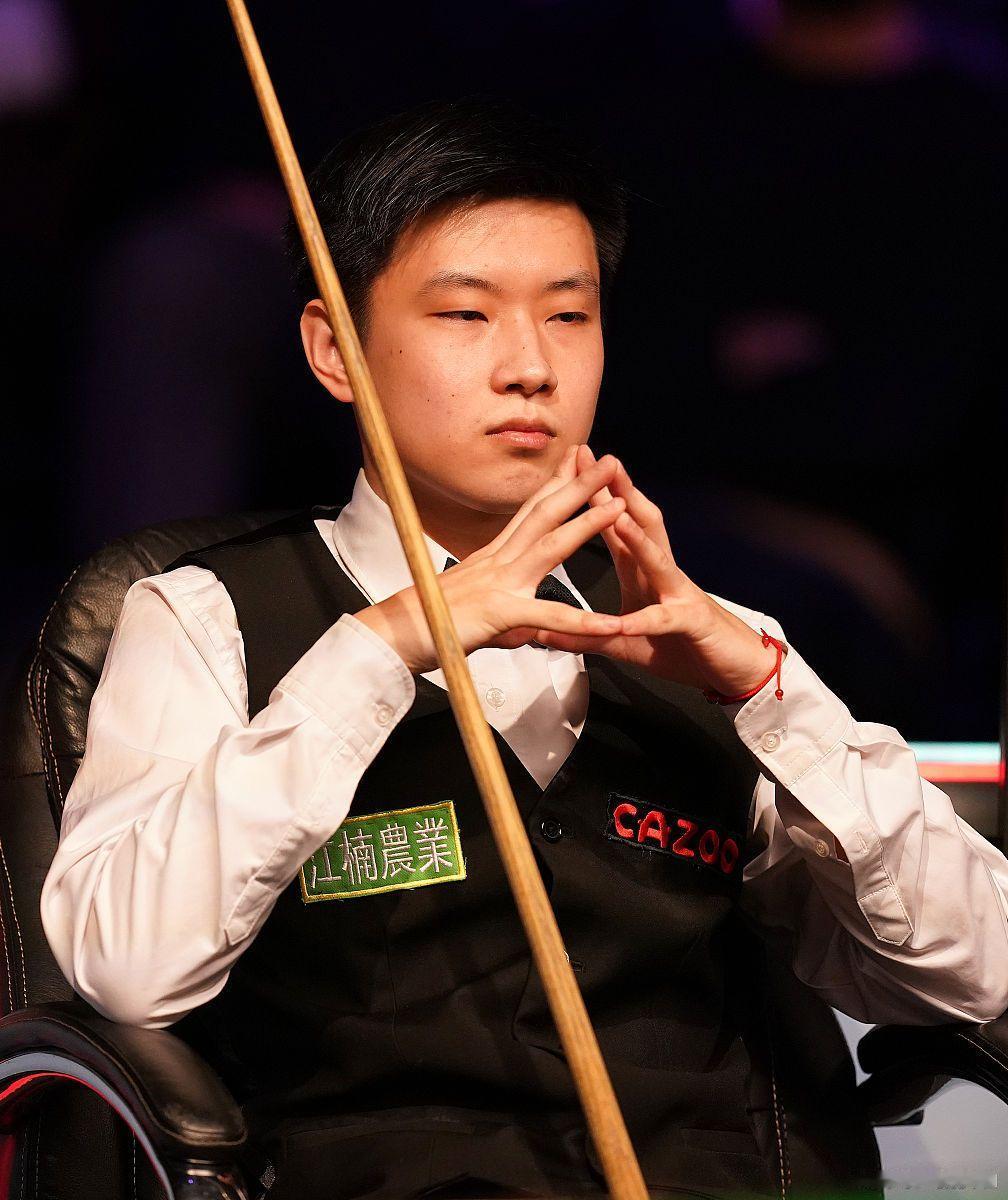 赵心童vs郑宇伯巅峰对决传奇故事“技术封神vs野路子之王”【虚构赛评】