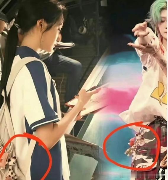 鹿晗关晓彤戴了同样的挂件鹿晗差点从升降台摔下来鹿晗关晓彤七夕没在一起同系列挂件