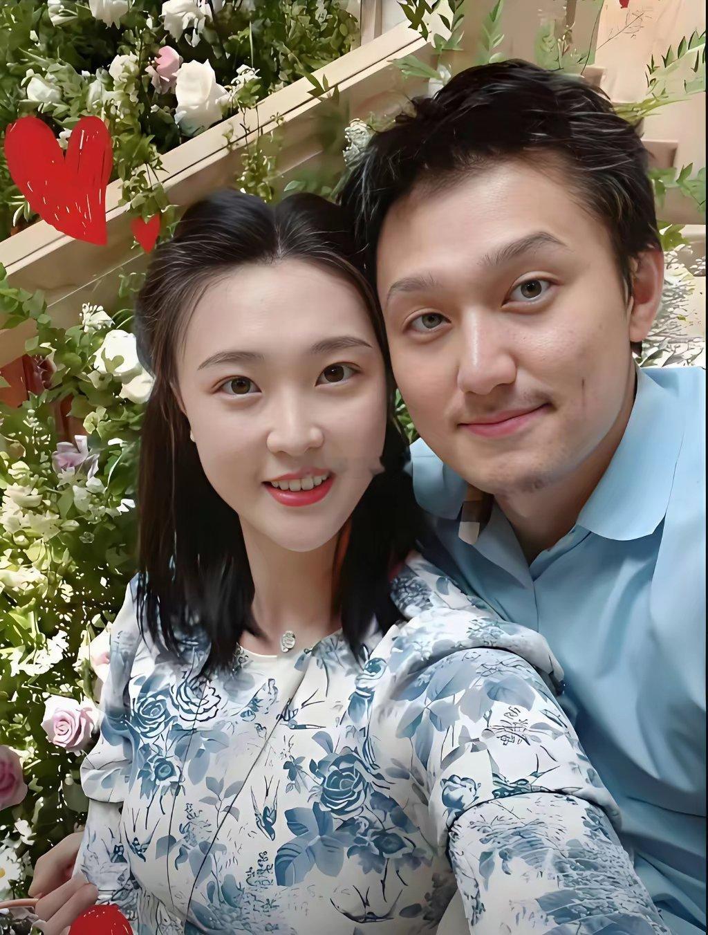 女排奥运冠军，惠若琪，身高一米九二嫁帅气的北大学霸，比丈夫还高如今5岁女儿也很漂