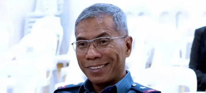菲律宾新总警长上位天呐！菲律宾政坛又出大新闻了！一个新官