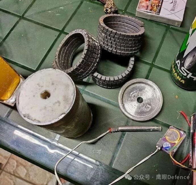 烽火问鼎计划乌克兰最近曝光了一些专门杀伤俄军步兵的专用无人机弹药，这些弹药的共