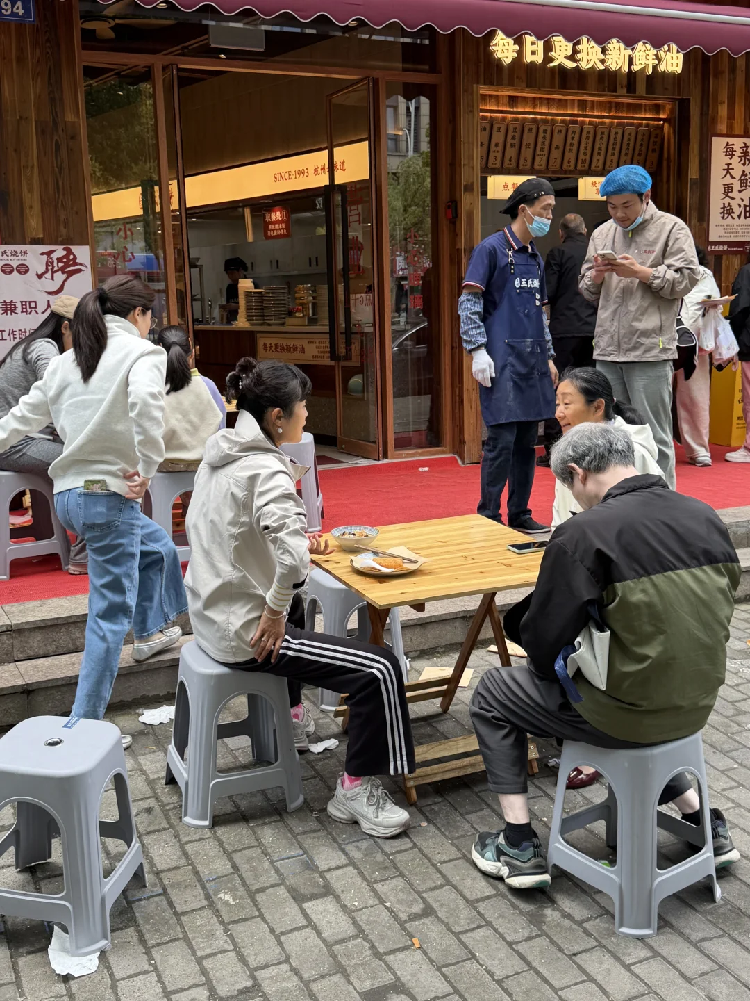 杭州人民真的好松弛。。