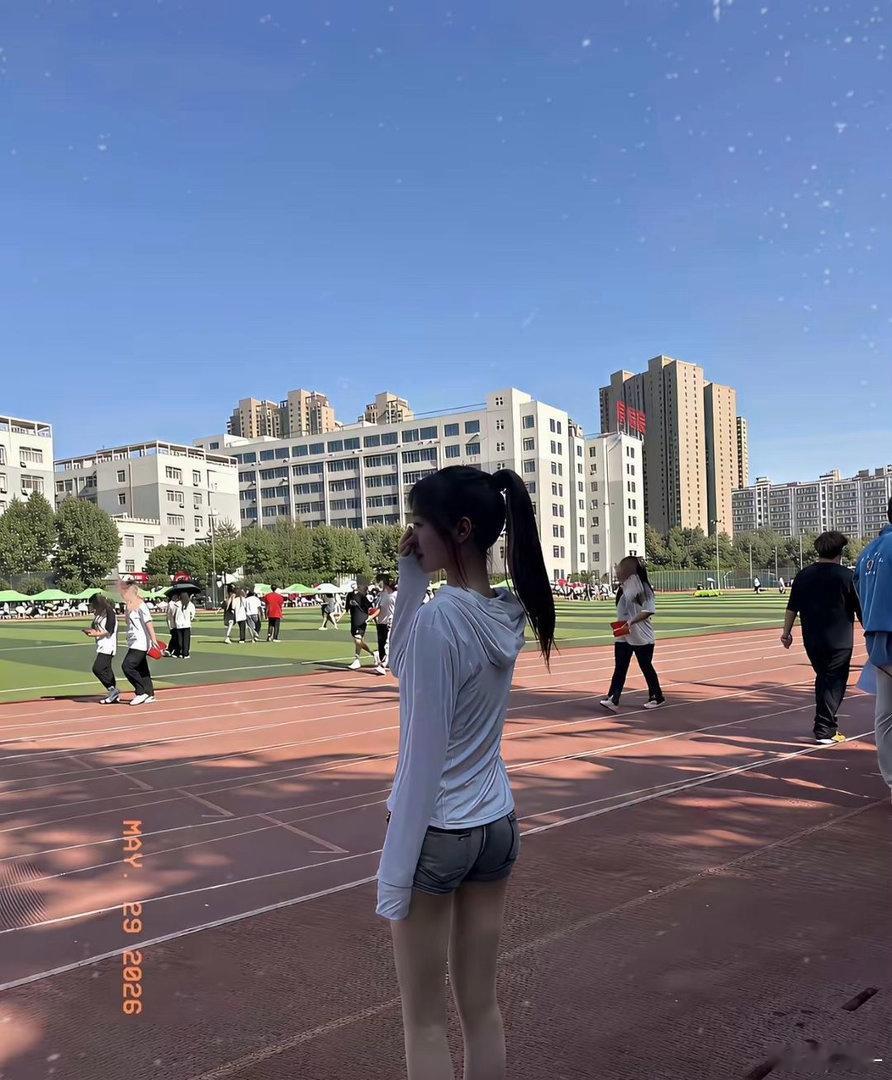 大学真的会有这样的女生吗