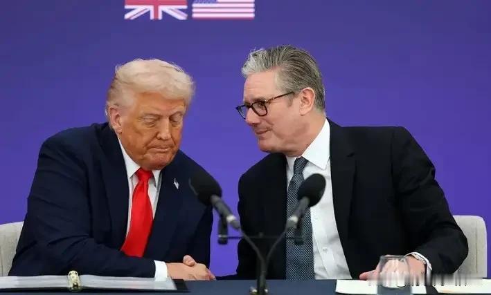 想当北约秘书长！刚被迫辞去英国首相的斯塔默，没有好好反省自己，又盯上了北约秘