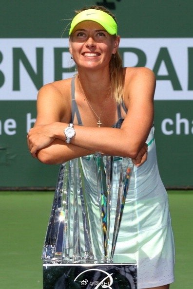 IW过去几年的女单冠军👇你对哪一年印象最深刻？2025—安德烈娃🇷🇺2