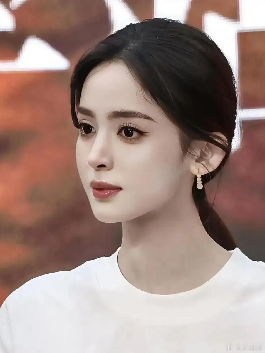 于正是真敢说啊！虽然古力娜扎演了那么多部女主剧都没爆，但没想到他竟然会说古力娜扎