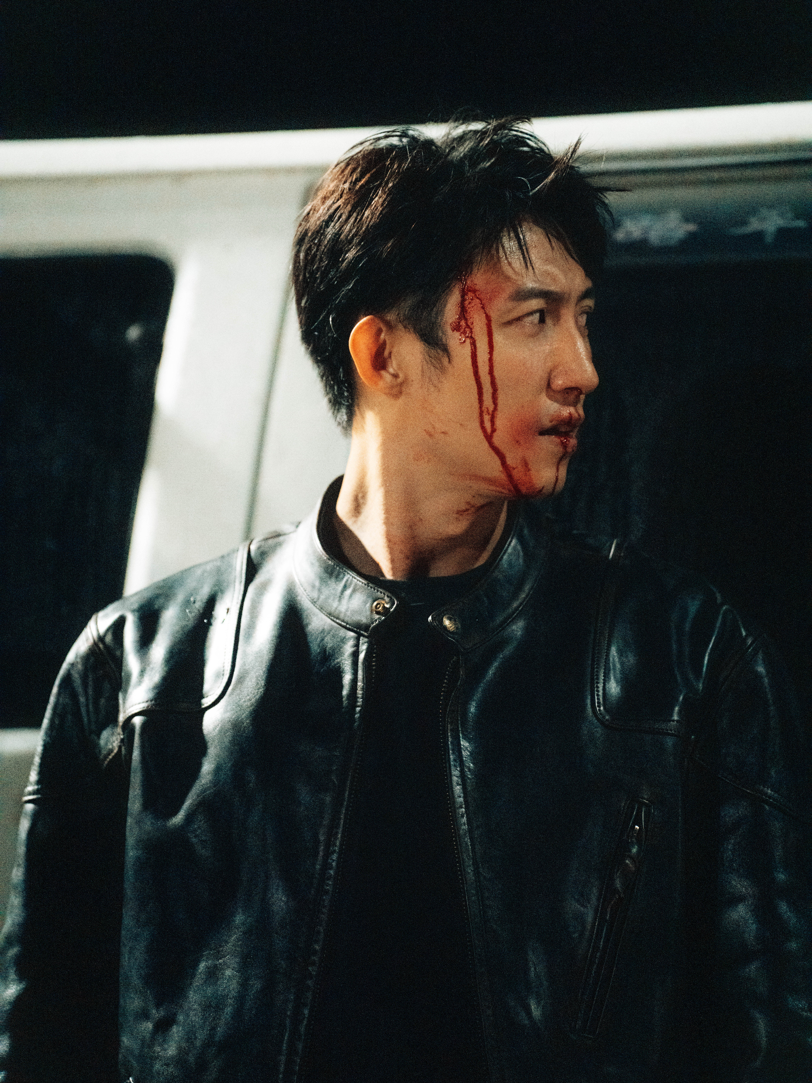 《岁月有情时》原著小说里有一段话是张小满说的“人挪活树挪死，我就是那树”，在铁西