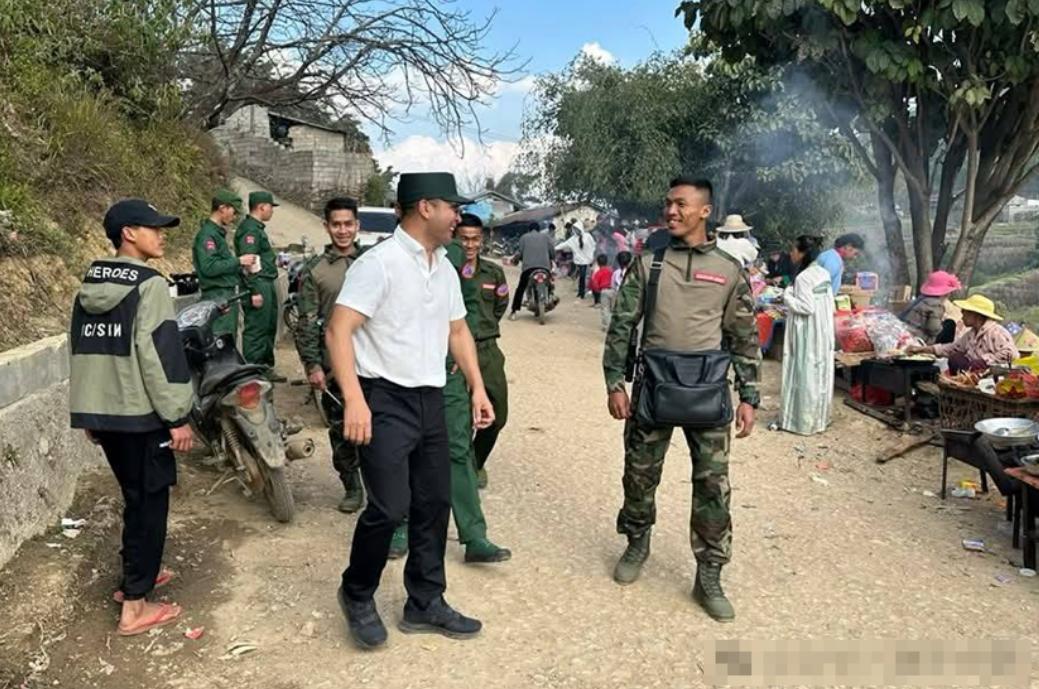 缅甸若开军通米能司令接受采访，直接称若开邦为祖国，并且会要尽全力达成自己的目标。