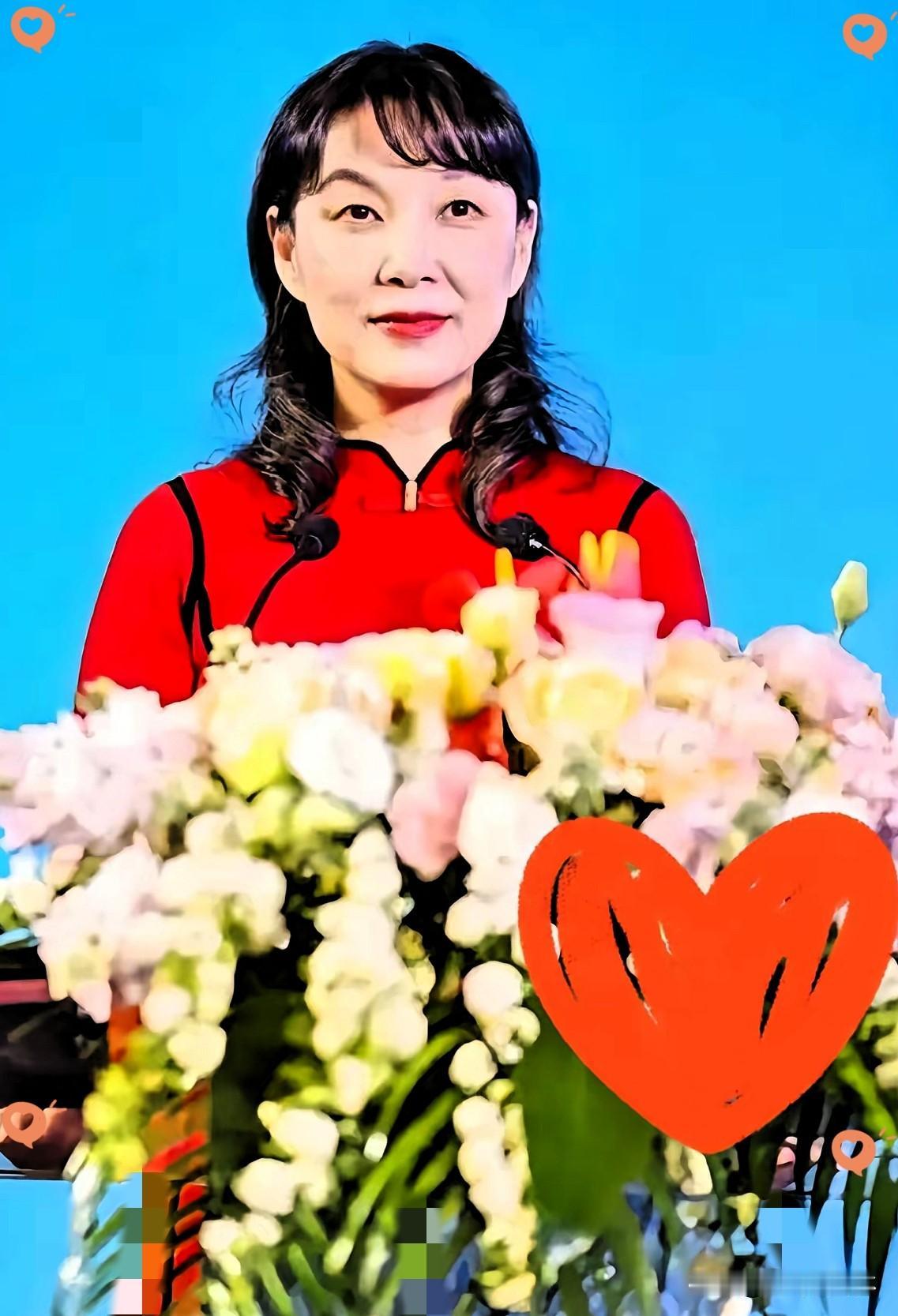 这下杜建英是真的坐不住了。​香港高院这一纸判决，不仅驳回了宗馥莉的上诉，更关键