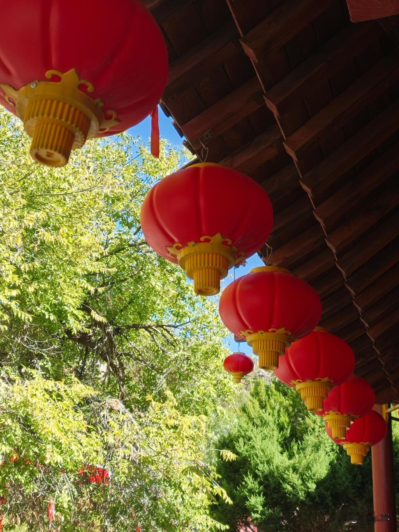 a股上班，开门黑，科创板大跌了，跌破了年线，跌破了月线上升趋势，截止今天，各