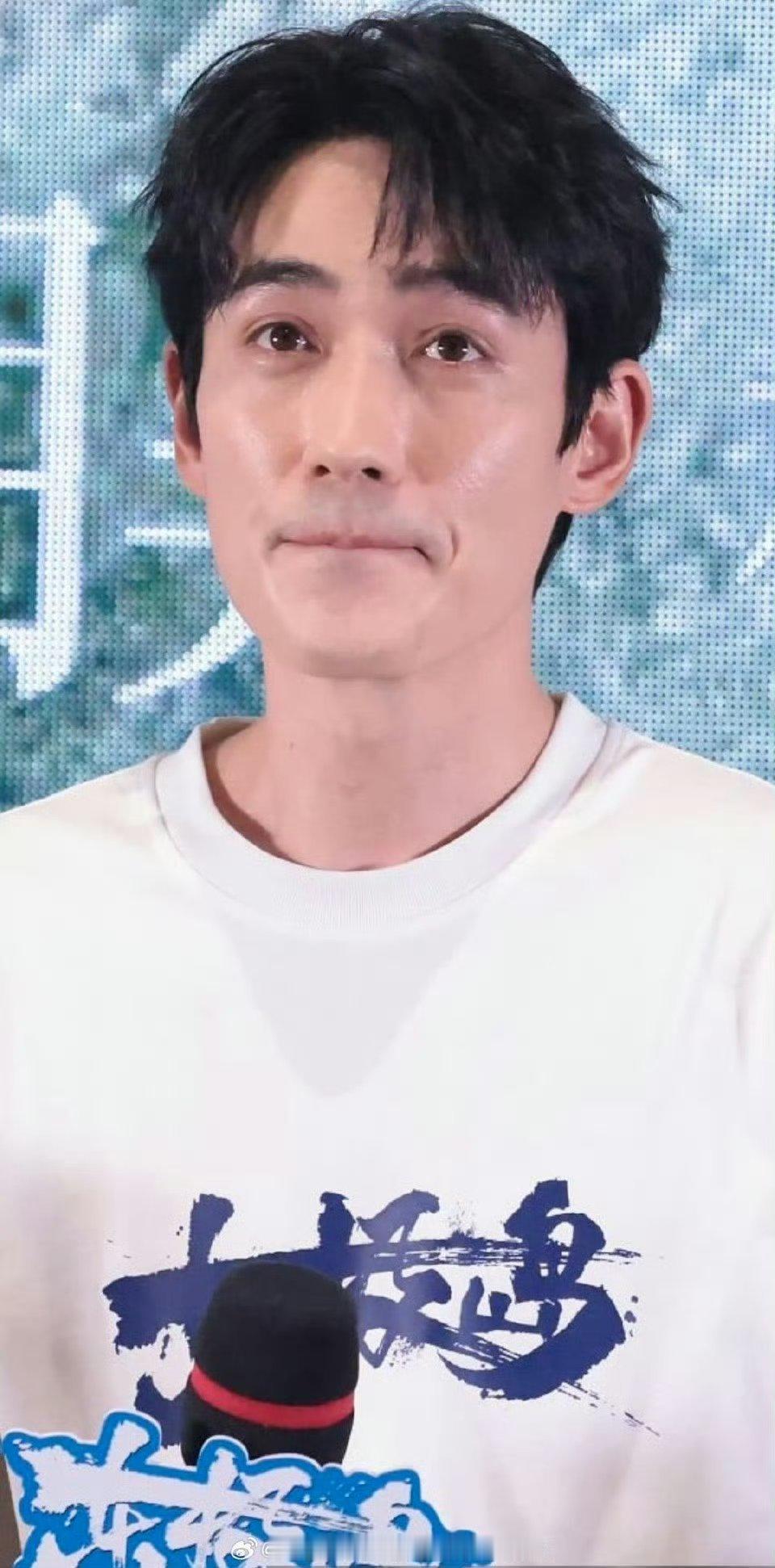 朱一龙、吴磊电影活动生图🈶来看看两位状态怎么样​​​