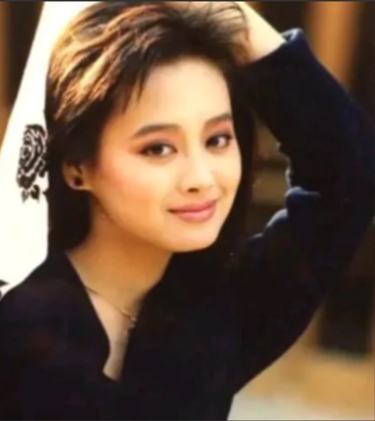 1997年，宁静嫁给美国人保罗，第一次上门，婆婆说：“我家有5000亩地，近亿存
