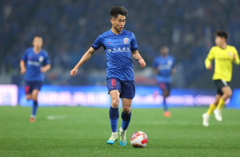 戴伟浚和申花八字不合，双方分手！前国脚戴伟俊宣布离开上海申花，他大概率加盟深