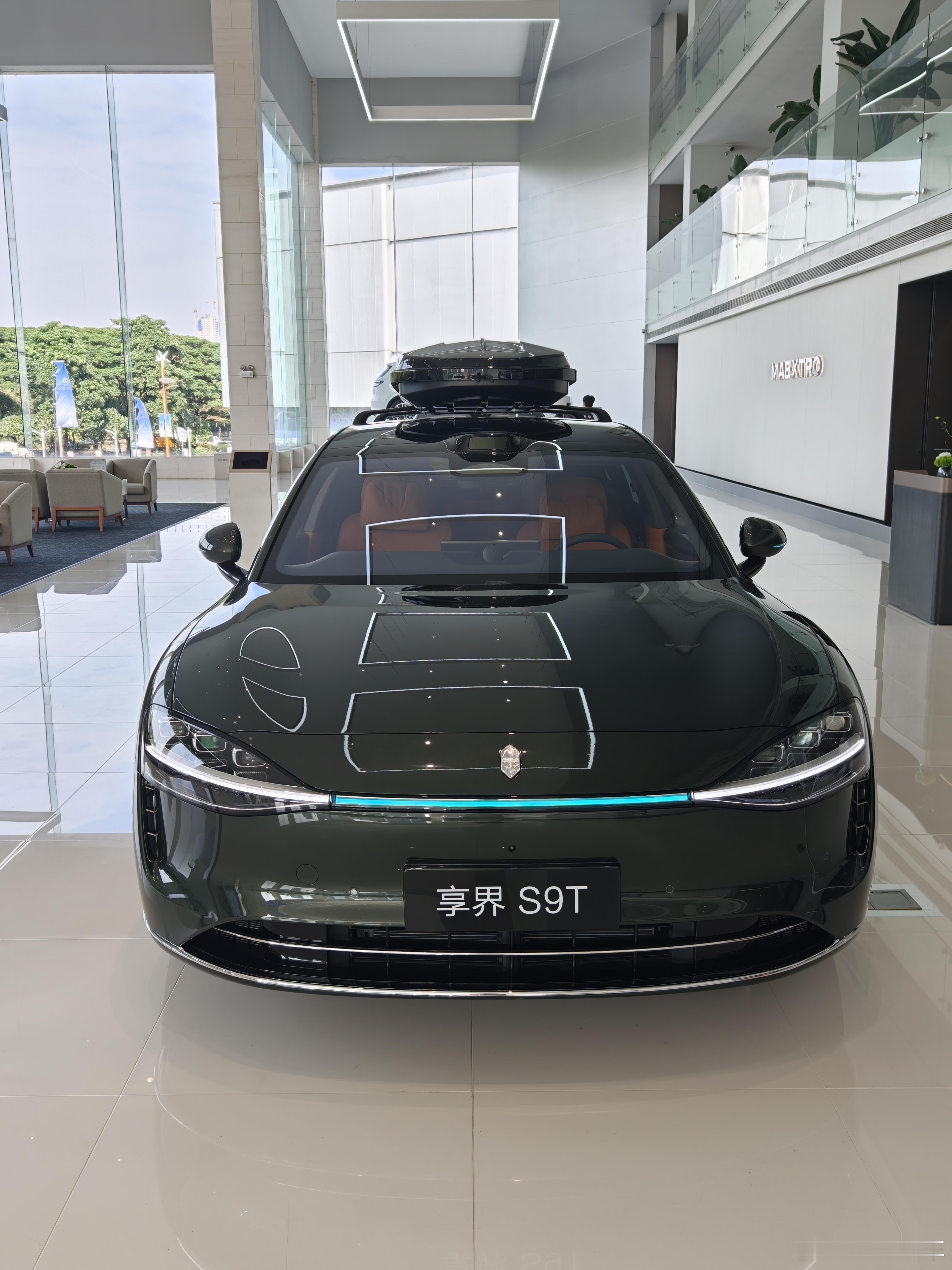 聊聊享界s9t享界S9T的外形我个人觉得实车还是过得去的,属于那种比较端庄的