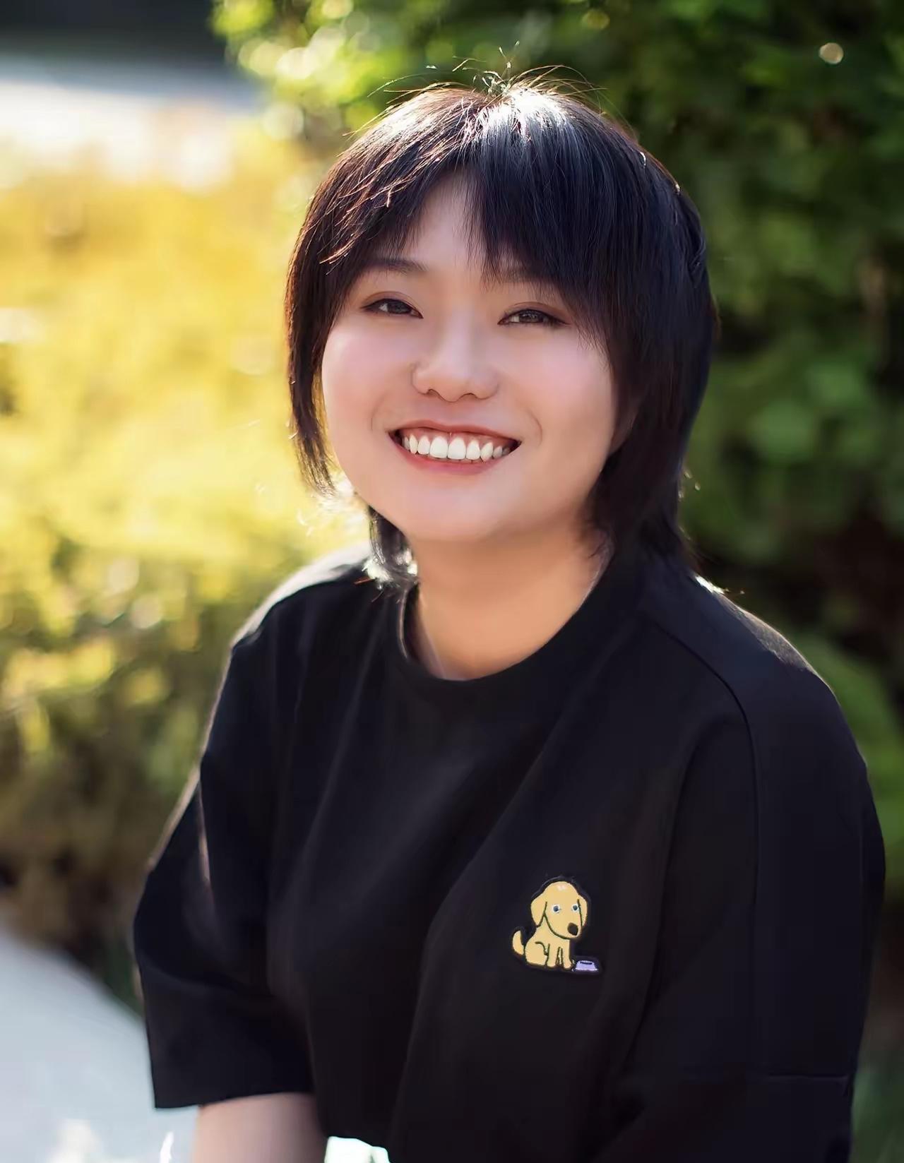毛不易：你要是有孩子了，他必须考北大吗？李雪琴：不用啊！毛不易：那一定要上名