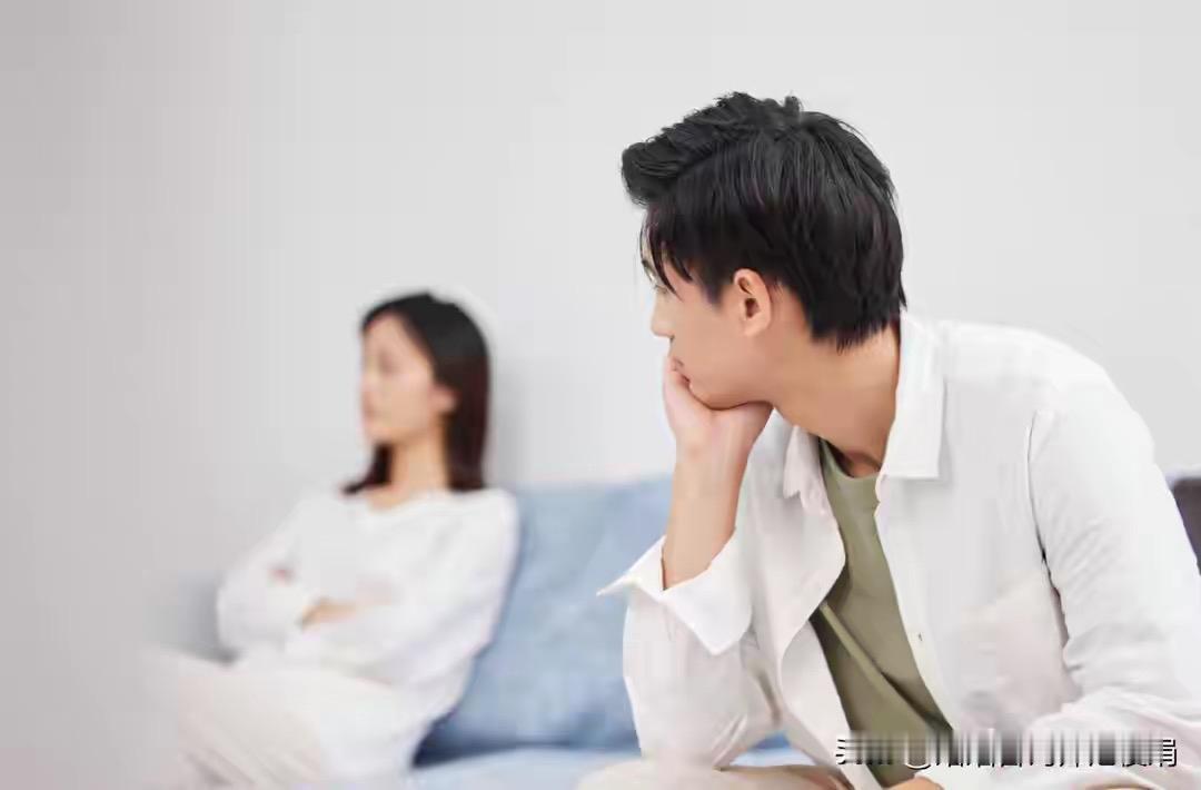 很多中国式的婚姻看起来挺好的，可有一个不大不小的问题：缺乏亲密。什么意思呢？表