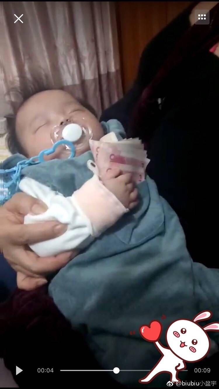 贝塔、贝亲、可么多么, 哪个奶瓶适合你的宝宝? 一个新手妈妈奶粉喂养经验