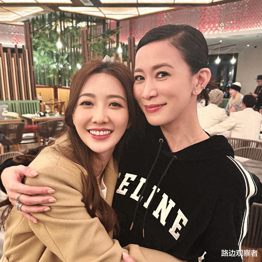 佘诗曼<em>何依婷</em>回应不和传闻：我们都很无辜