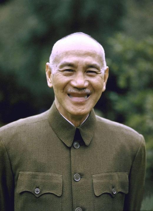 国民党真正有权力的十位大佬，连老蒋也只能排名第三第十：云南王龙云。龙云主政云