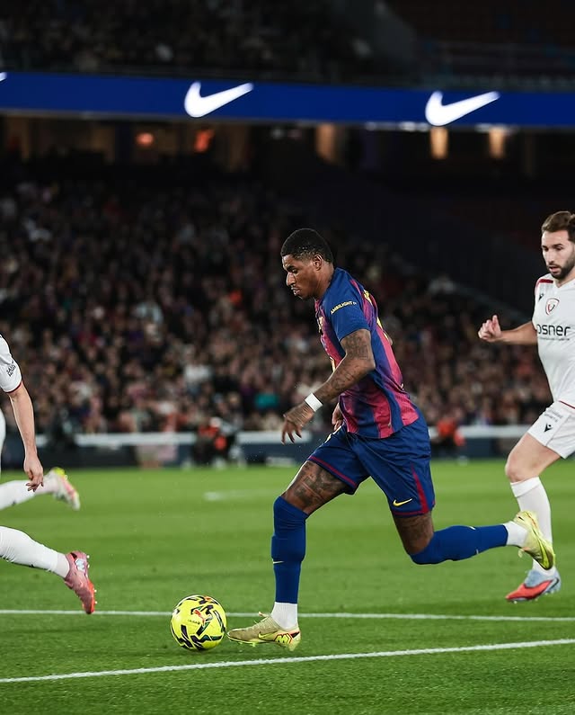 拉什福德社媒: 球队表现太棒了, 兄弟们继续保持这股势头