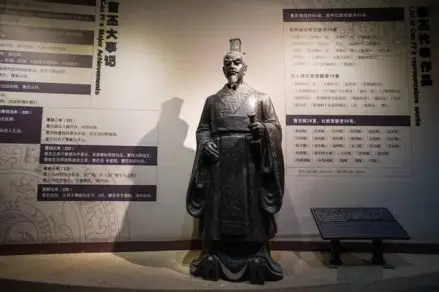 曹丕赐死甄宓之后，父子之间隔阂深重，他内心十分厌恶曹叡，本不愿将江山传给这个儿子。可几番权衡之下，他