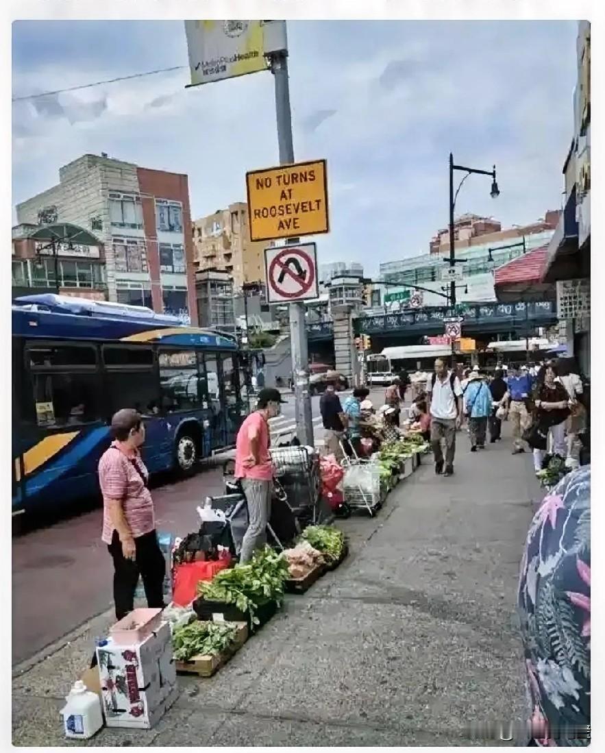 最近“美国斩杀线”的话题火了，搞的很多美国中产看了后，都开始焦虑了，还怪中国网友