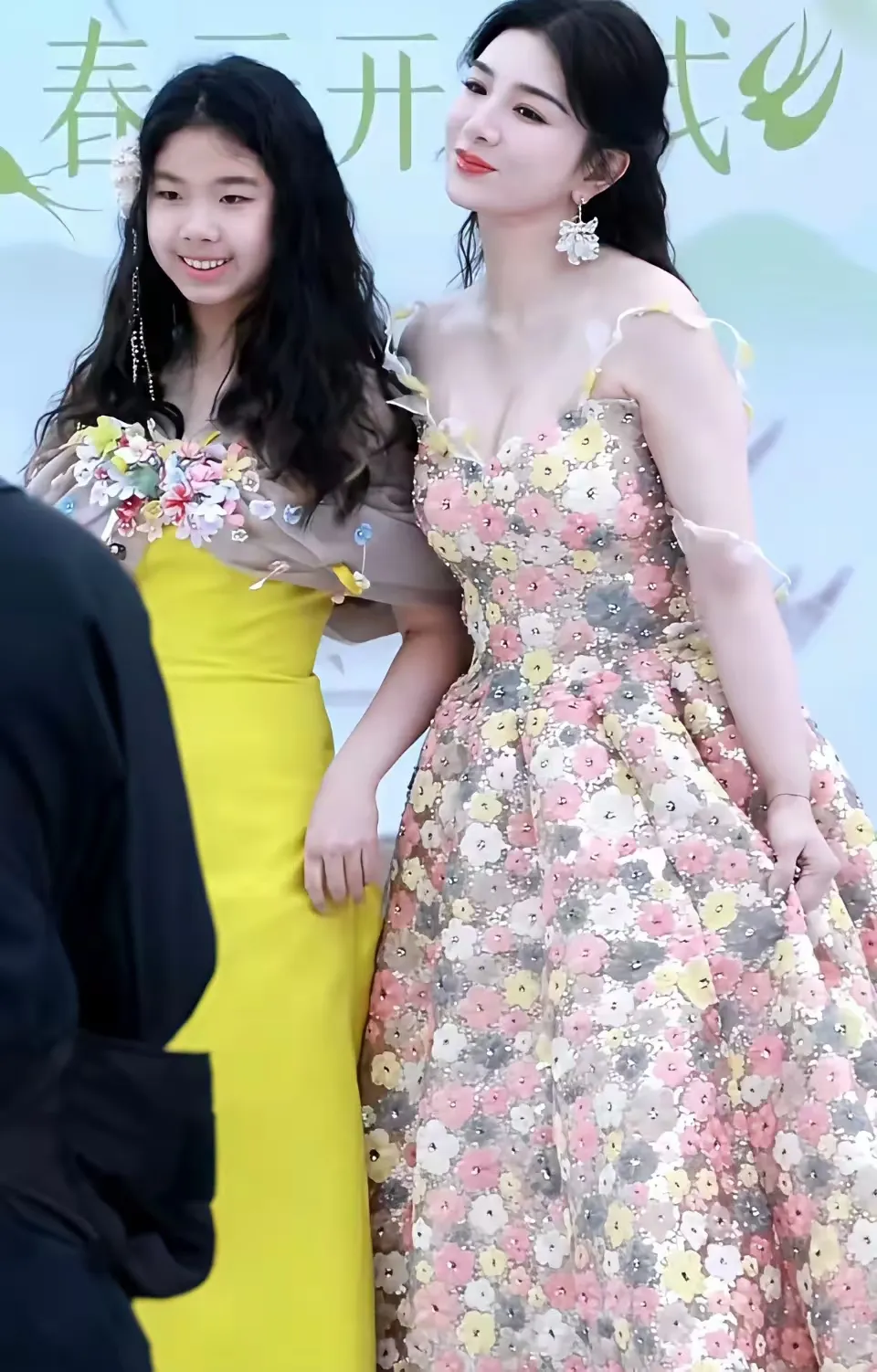 黄奕用亲身经历给我们女生上了一课！看到黄奕女儿的照片，不得不说，找老公可以没