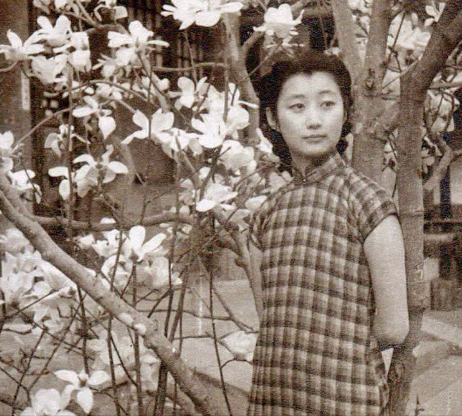 1959年，溥仪被特赦回京，一直暗恋他的王敏彤表白想要嫁给他。溥仪第一次委婉的拒