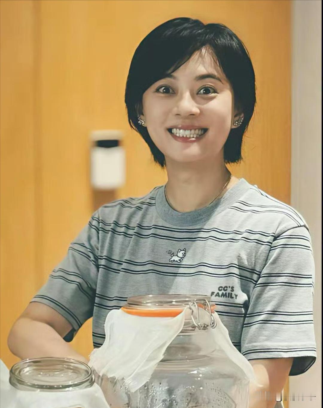 孙俪近照，素颜出镜好美啊！