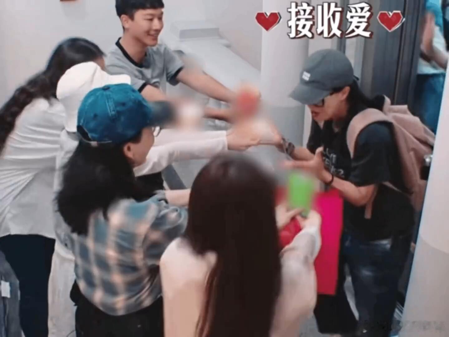 我真不行了，谁琢磨出来的呢，那英65花，哈哈哈哈哈哈哈哈哈哈哈哈哈哈​​​