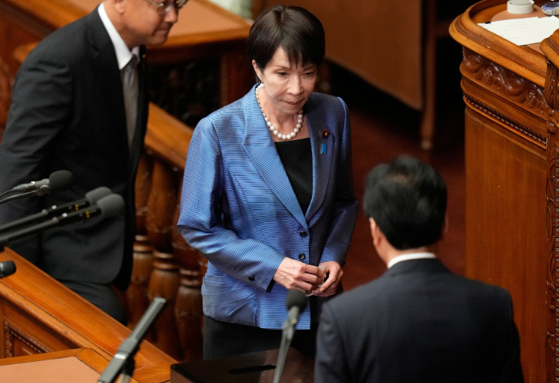 中国收紧客机穿越领空权限，若硬闯领空后果自负！据《中华人民共和国民用航空法》最新
