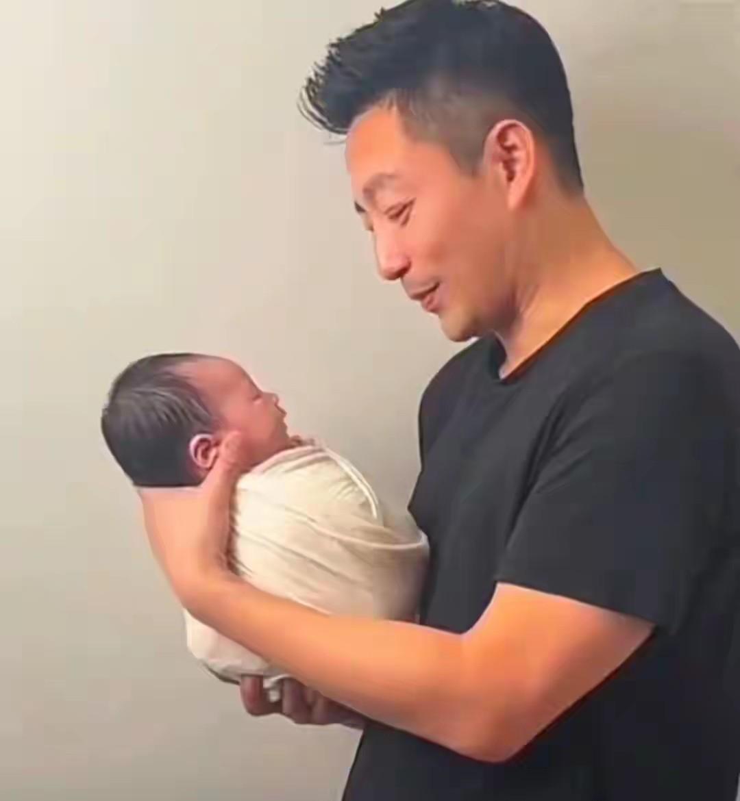 汪小菲和马筱梅的孩子起名“汪星野”这两个字怎么看怎么不像正常名字。还不如“兴