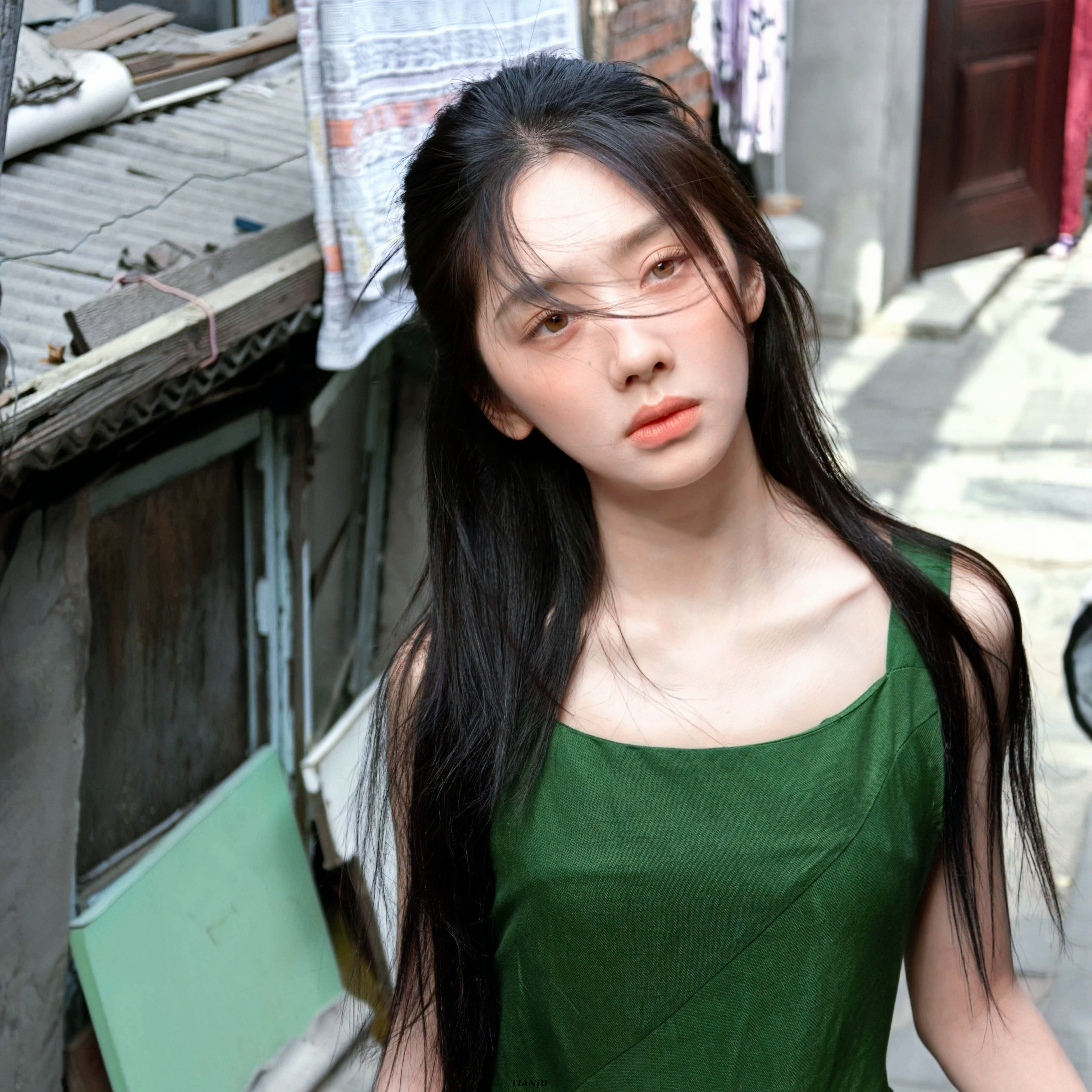 王影璐💚​​​