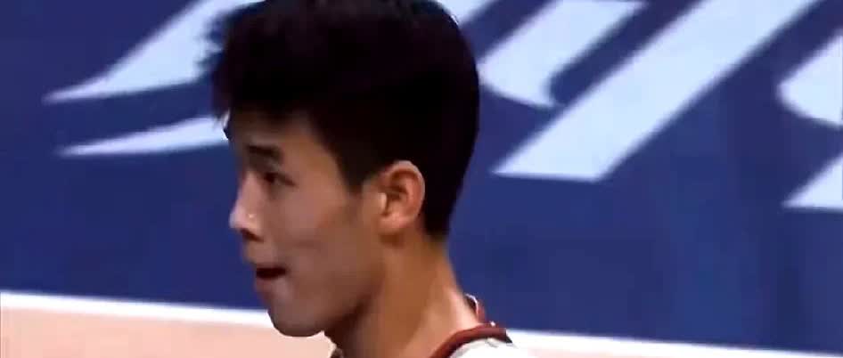 88万年薪去澳洲打球，林葳错过国家队窗口期可能损失的不止是钱林葳与NBL