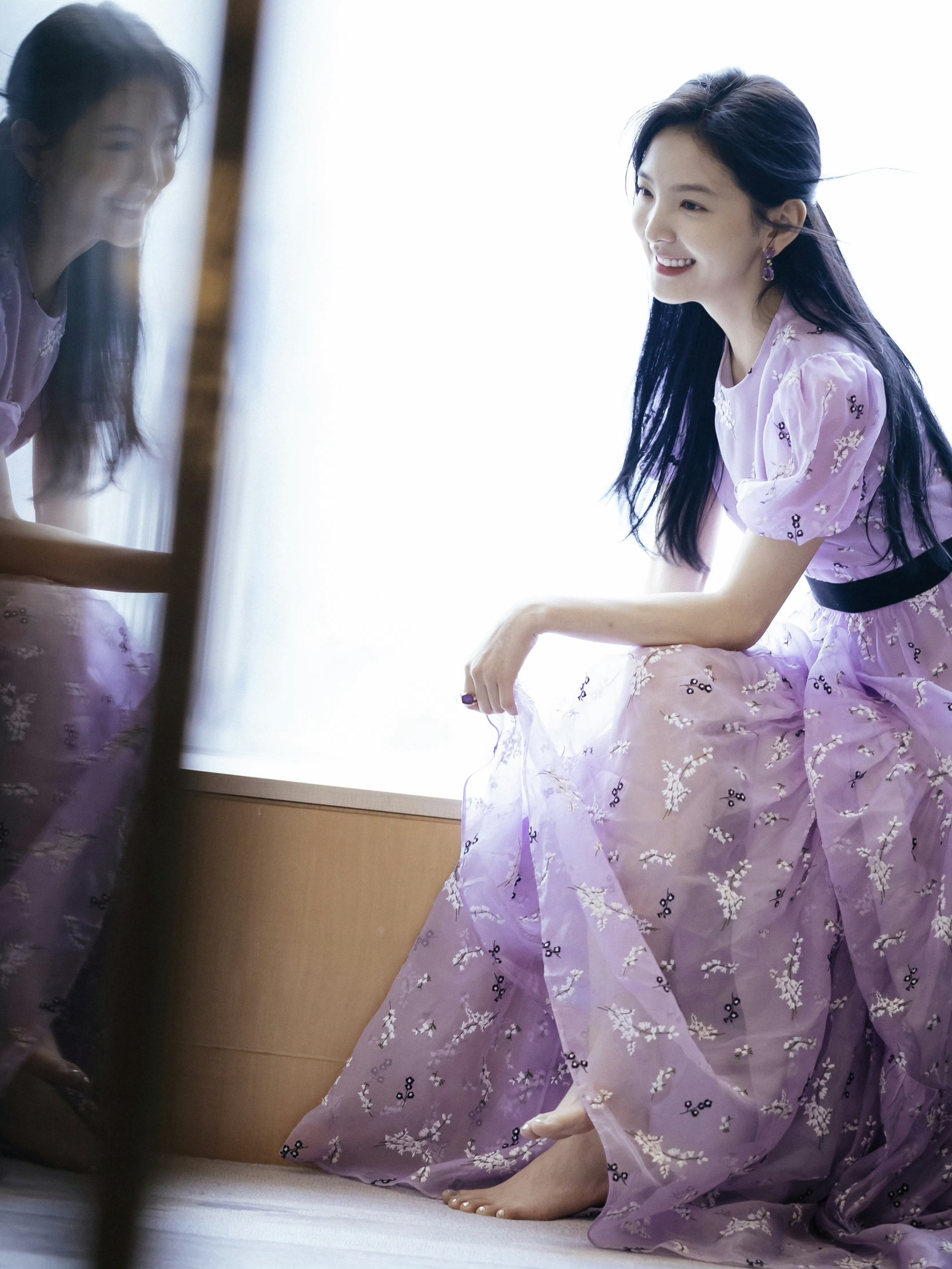 章若楠x美腿玉足章若楠的腿瘦成竹竿