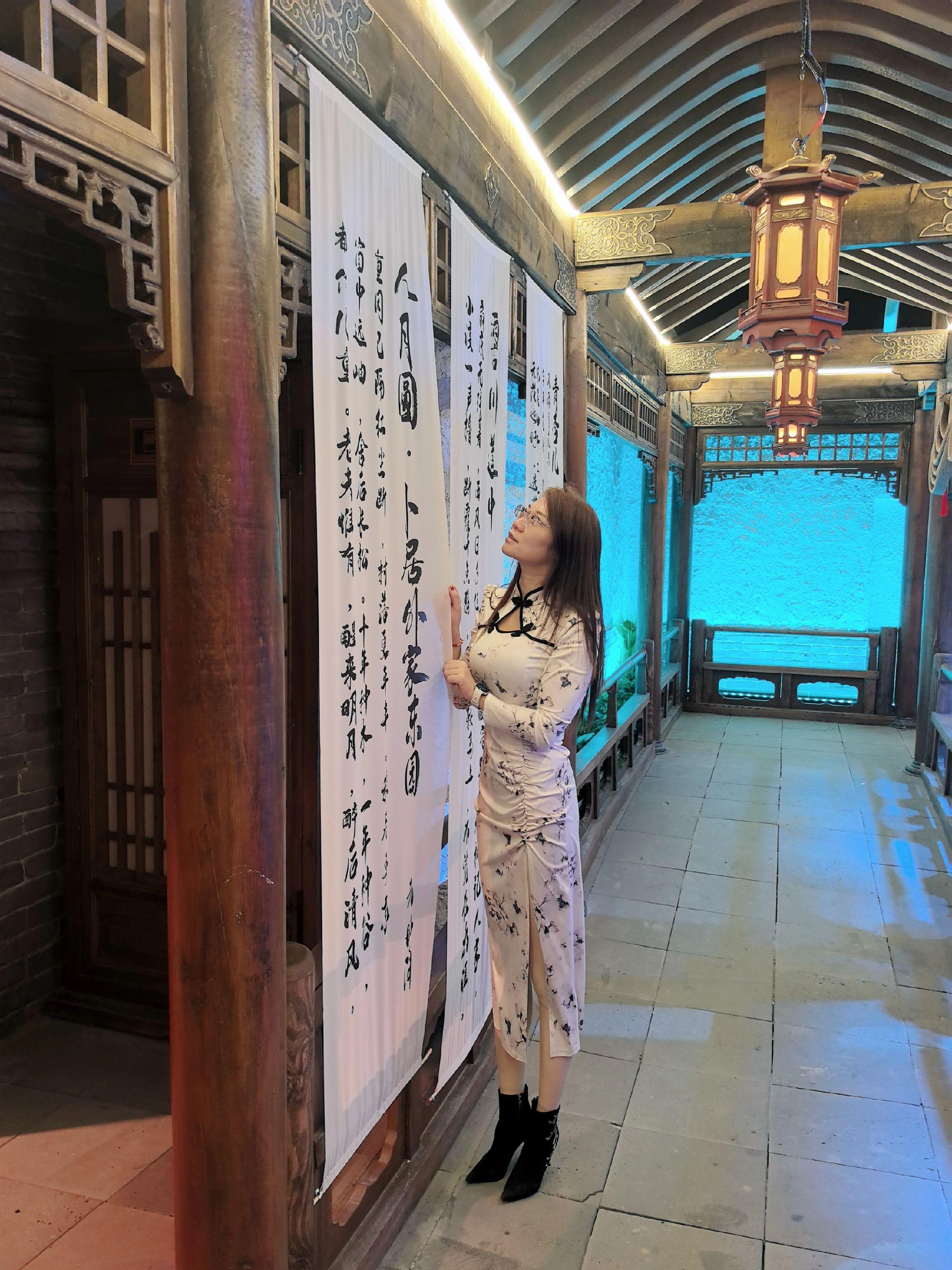 我更适合旗袍！