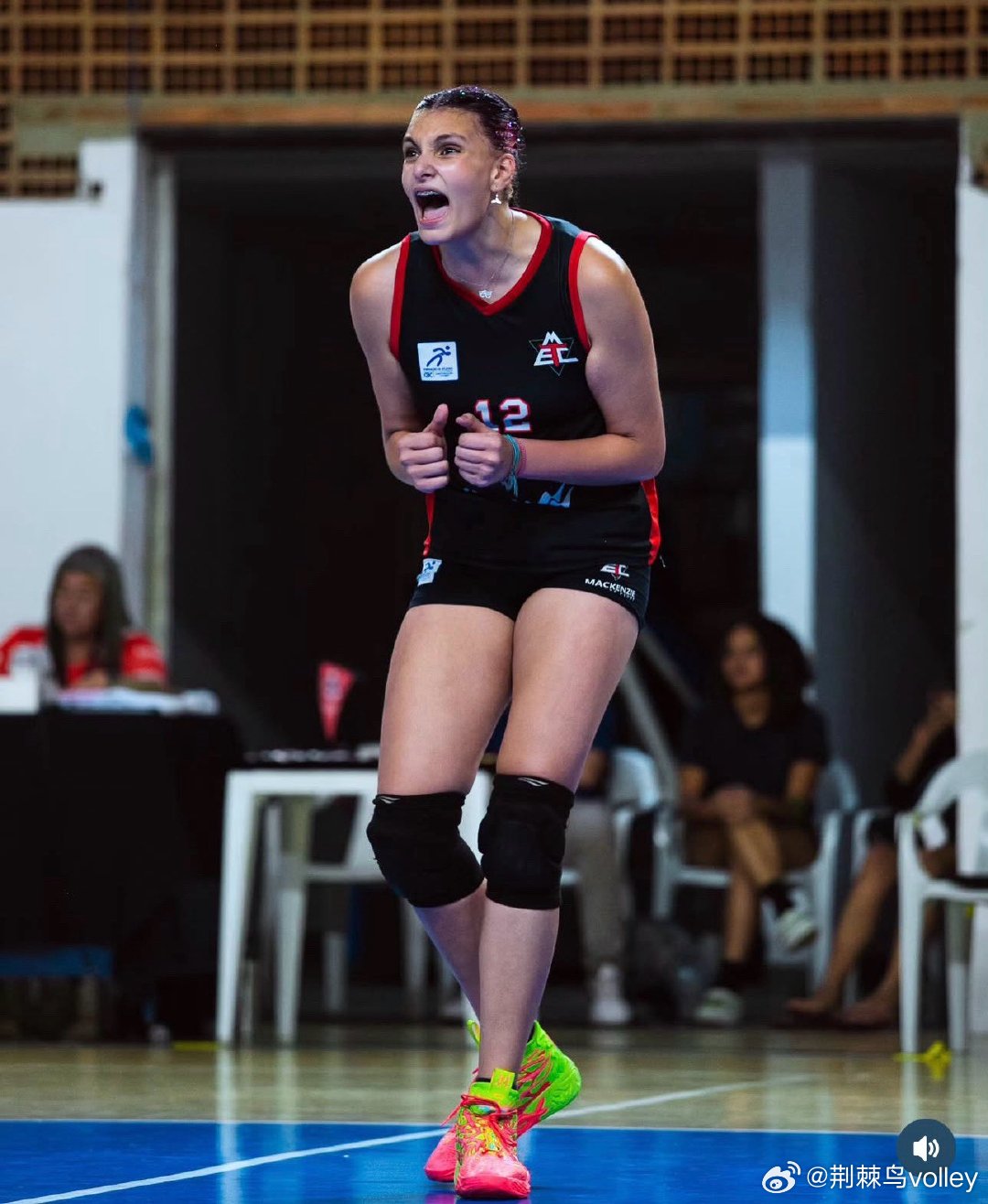 这会是巴西女排未来的强力接应么？来自巴超麦肯齐俱乐部的莱蒂西娅·加内姆正随巴西国