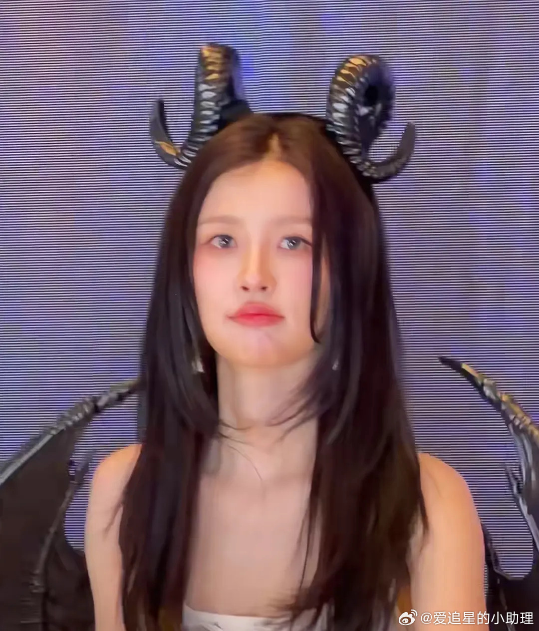 🆘…虞书欣这两张图真的没P吗？