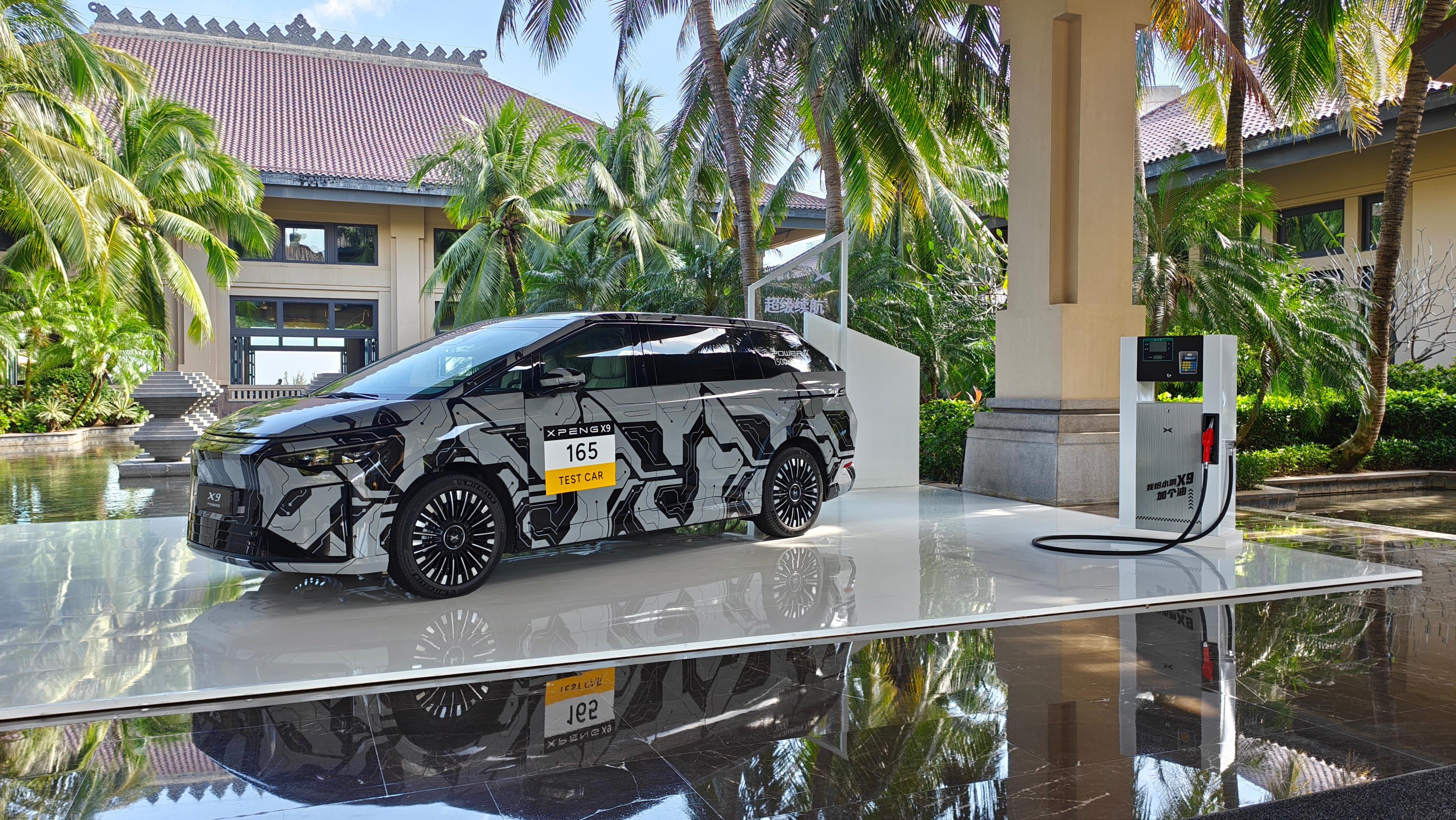 小鹏是会挑地方的，风景无敌，主要是离我近[doge]​​​