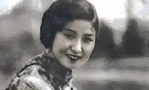 1981年，一位104岁的老人在上海的一间小屋里咽下最后一口气，谁能想到，50年