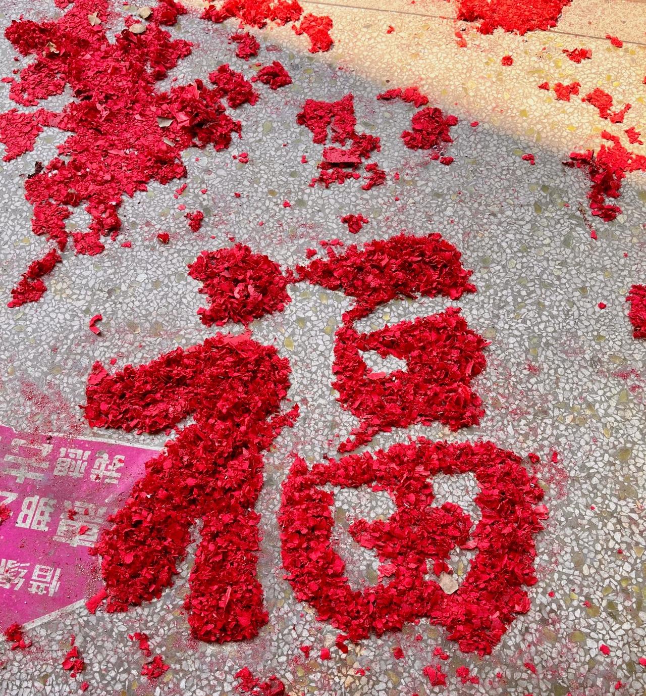 ：）人到中年浑身是伤才懂：夫妻在婚姻里很多时候不需要真心的，更多的时候是绝对的