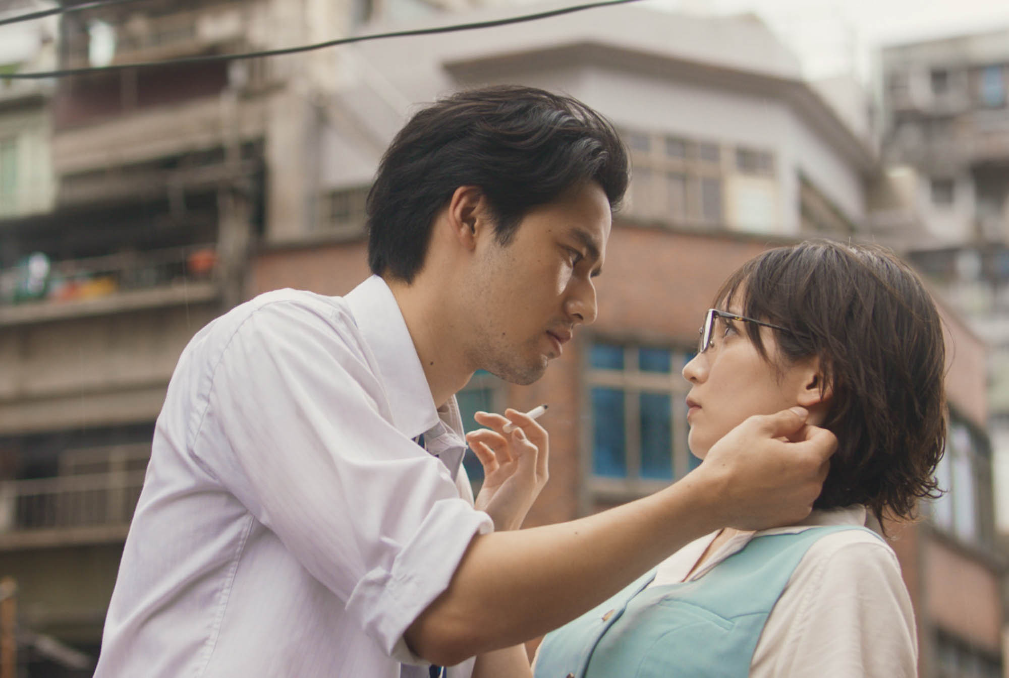吉岡里帆梅澤美波　九龍ジェネリックロマンス​​​