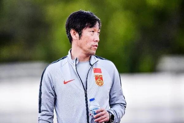 伊万下课之后，国足主教练极有可能会是以下三人中的一位：1、高洪波2、范志毅