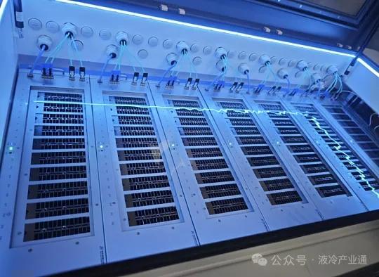 重磅政策落地！四部门力推液冷+高密度服务器，AI算力节能赛道迎爆发机遇工信