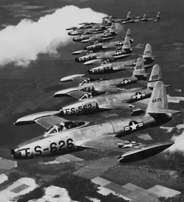 1969年，天空一声巨响，一架美机坠落，34人当场死亡。美国气急败坏，欲投核武器