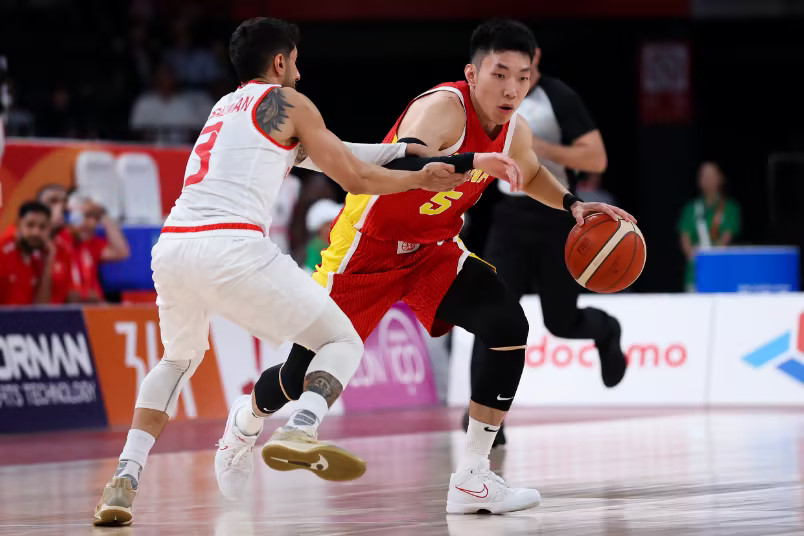 锁定亚运八强！中国男篮46分狂胜巴林廖三宁23+6李悦洲18分！北京时间9月12日，2026年亚运会