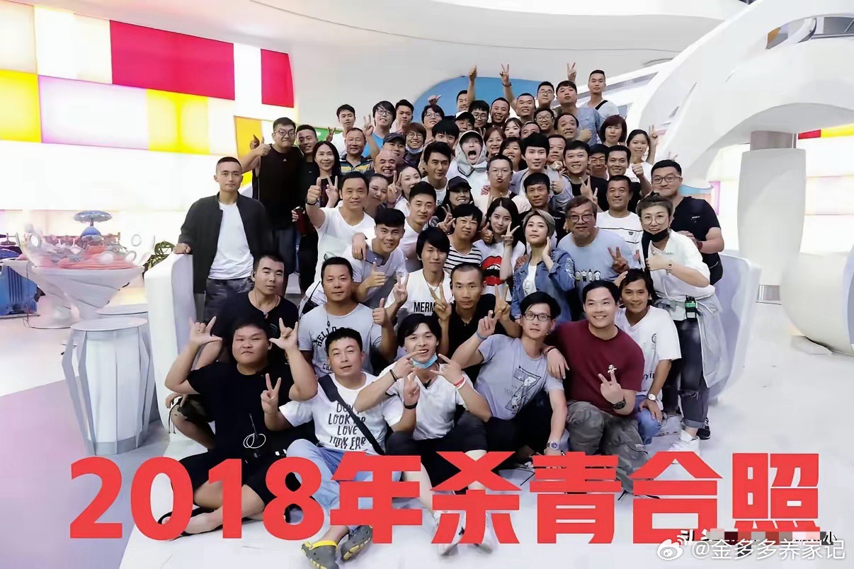 美人鱼2早在18年就杀青了原来周星驰《美人鱼2》竟然早在2018年就杀青了！原本