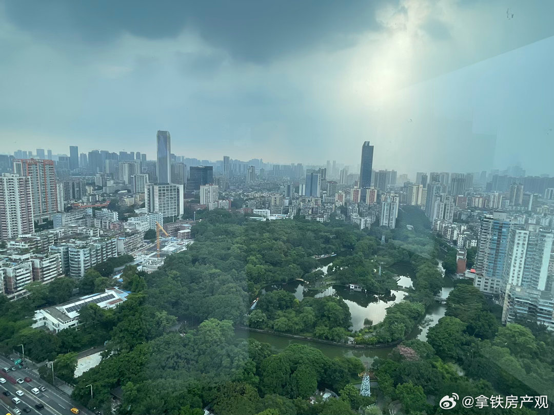 这个景观无敌了，可以看到一半的海珠​​​