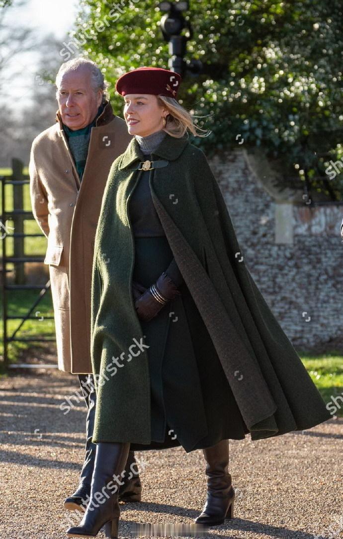 最近几天，英国玛格丽特公主的儿子，即英王查理三世的表弟大卫带着一双儿女查尔斯和玛