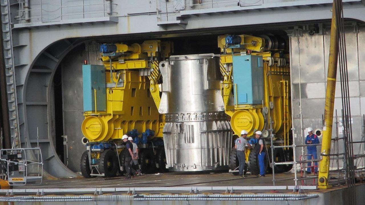 【图1】2006年：法国“凯旋”级弹道导弹核潜艇（SSBN）“可畏号”（LeT